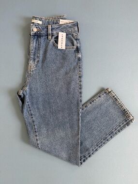 NWT PacSun High Rise Parker Medium Wash Denim Straight Leg Mom Jeans